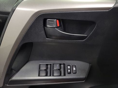 Used 2017 Toyota RAV4 LE w/ All Weather Liner Package AWD/4WD image 25