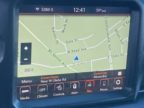 Used 2022 Jeep Wrangler Unlimited Sahara w/ Cold Weather Group image 17