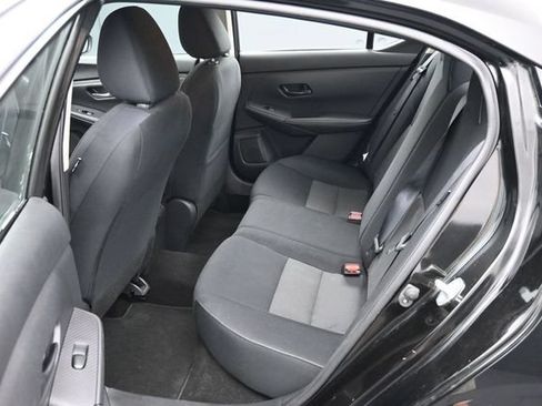 Used 2024 Nissan Sentra SV FWD image 5