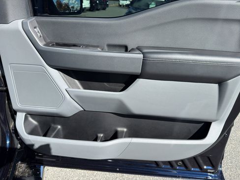 Used 2021 Ford F150 XLT image 34