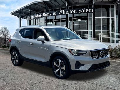 Used 2023 Volvo XC40 B5 Plus w/ Protection Package Premier