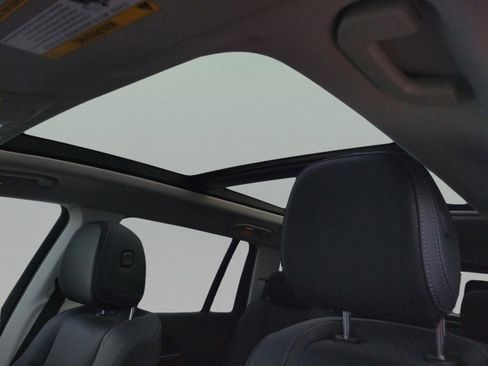 Certified 2026 Mercedes-Benz GLS 450 4MATIC image 31