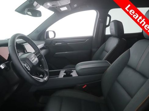 Used 2025 GMC Acadia AT4 image 16