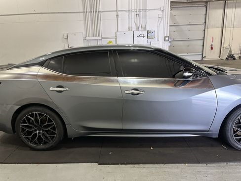 Used 2020 Nissan Maxima 3.5 SV w/ Floor Mat Group FWD image 5