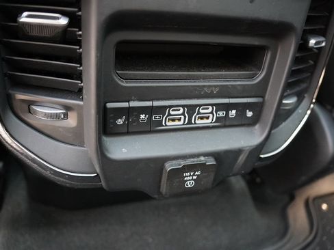 Used 2024 RAM 1500 Limited w/ Body Color Bumper Group AWD/4WD image 4