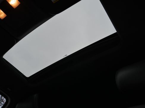 Used 2015 Ford F350 Lariat w/ Lariat Ultimate Package image 5