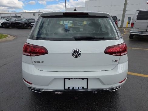 Used 2018 Volkswagen Golf S FWD image 6