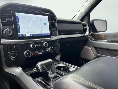 Used 2021 Ford F150 Lariat w/ Equipment Group 502A High AWD/4WD image 50