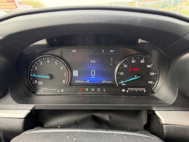 Used 2023 Ford Explorer XLT w/ Equipment Group 202A AWD/4WD image 16