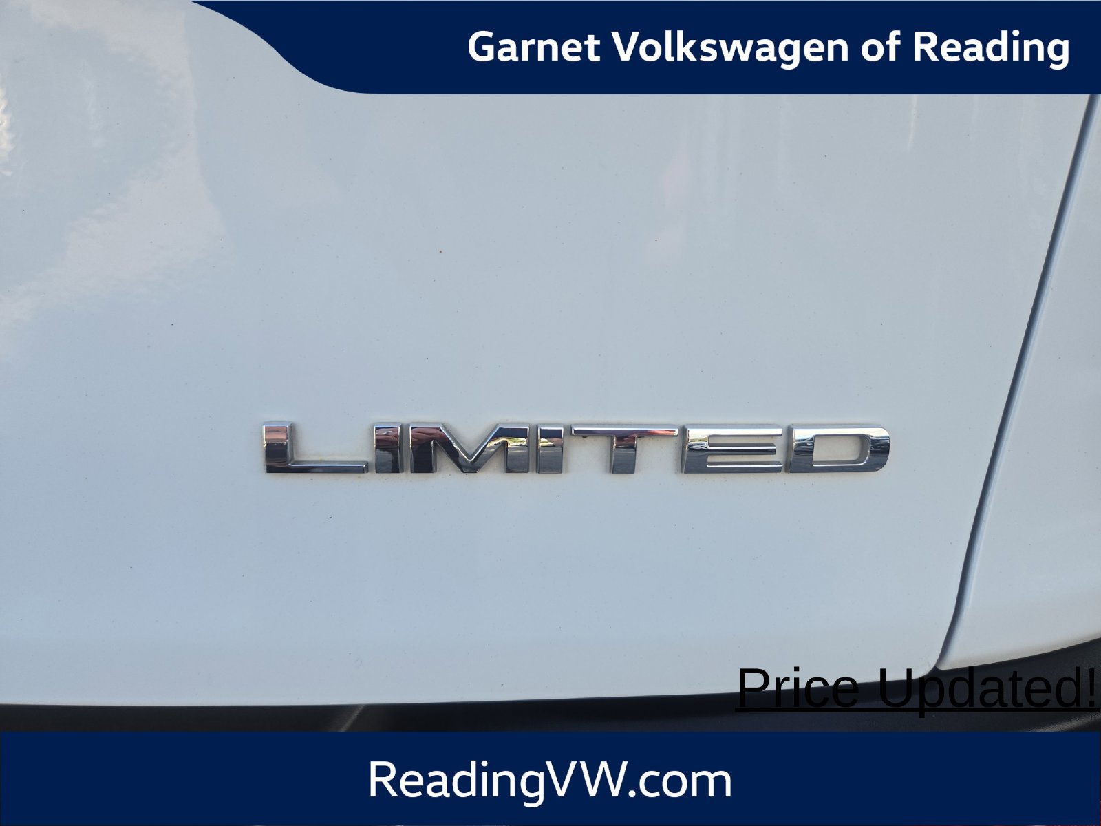 Used 2015 Jeep Cherokee Limited w/ Luxury Group AWD/4WD image 36