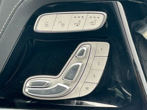 Used 2023 Mercedes-Benz G 550 image 36