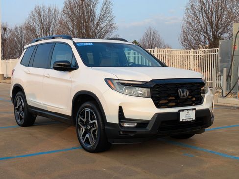 Certified 2023 Honda Passport Elite image 4