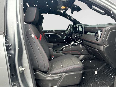 Certified 2024 Chevrolet Colorado Z71 w/ Z71 Convenience Package 2 image 28