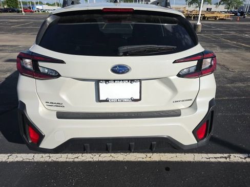 Certified 2024 Subaru Crosstrek 2.0i Premium w/ Popular Package #3 AWD/4WD image 5