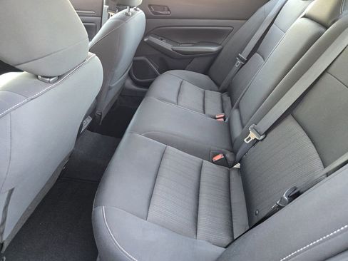 Used 2024 Nissan Altima 2.5 SV image 19