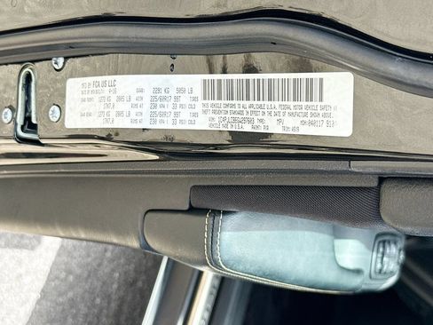Used 2016 Jeep Cherokee Latitude w/ Safety/Convenience Group FWD image 36