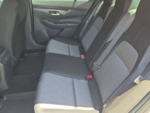 New 2026 Nissan Sentra SV w/ SV Convenience Package FWD image 18