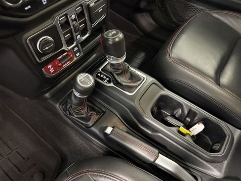 Used 2021 Jeep Wrangler Unlimited Rubicon AWD/4WD image 21