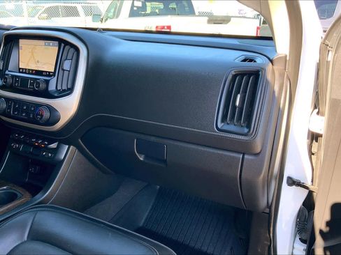 Used 2020 GMC Canyon Denali image 38