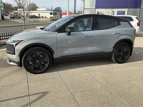 New 2026 Volvo EX30 Cross Country Ultra w/ Protection Package Premier AWD/4WD image 11