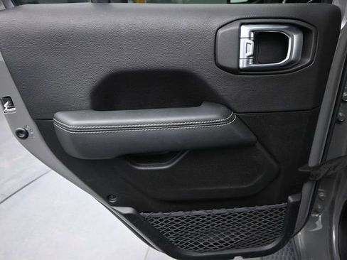 Used 2023 Jeep Wrangler Unlimited Sahara w/ Cold Weather Group image 16