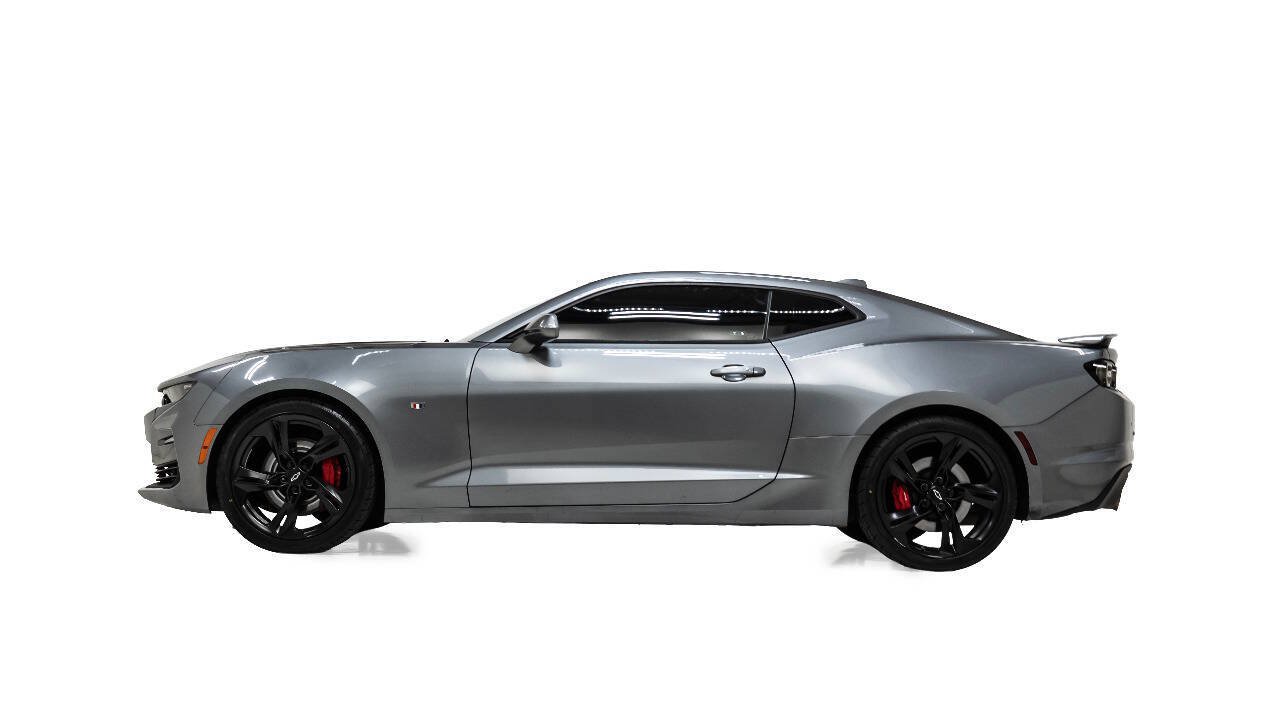 Used 2022 Chevrolet Camaro SS RWD image 6