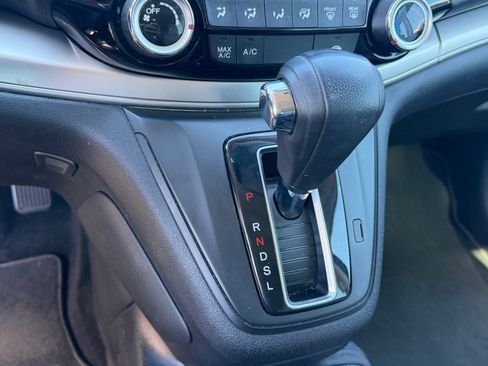 Used 2016 Honda CR-V LX image 10