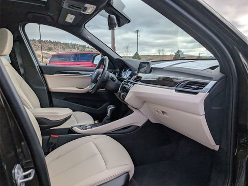 Used 2018 BMW X1 xDrive28i w/ Convenience Package image 21