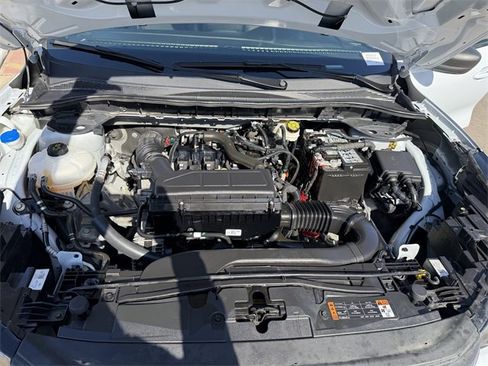 Used 2025 Ford Escape ST-Line image 25