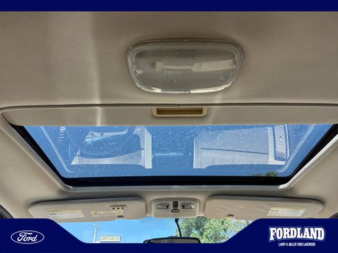 Used 2011 Ford Escape Limited w/ 302A Rapid Spec Order Code AWD/4WD image 32