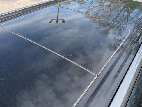 Used 2025 INFINITI QX80 Sensory image 14