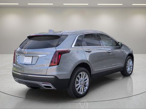 New 2026 Cadillac XT5 Premium Luxury image 6