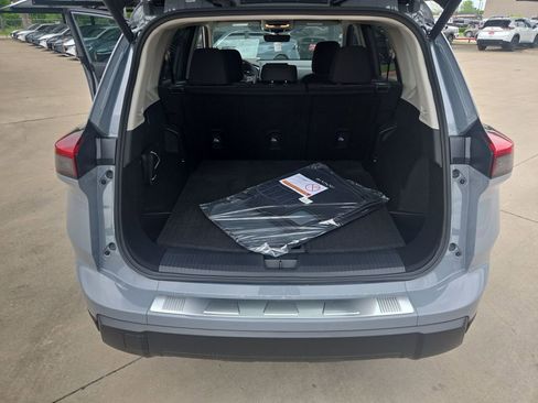 New 2026 Nissan Rogue SV FWD image 31