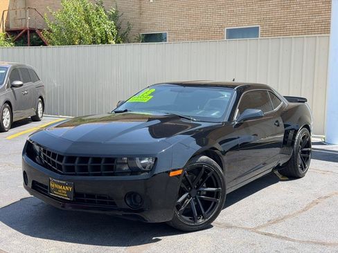 Used 2013 Chevrolet Camaro LS RWD image 7