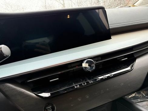 New 2026 Nissan Murano SL image 8