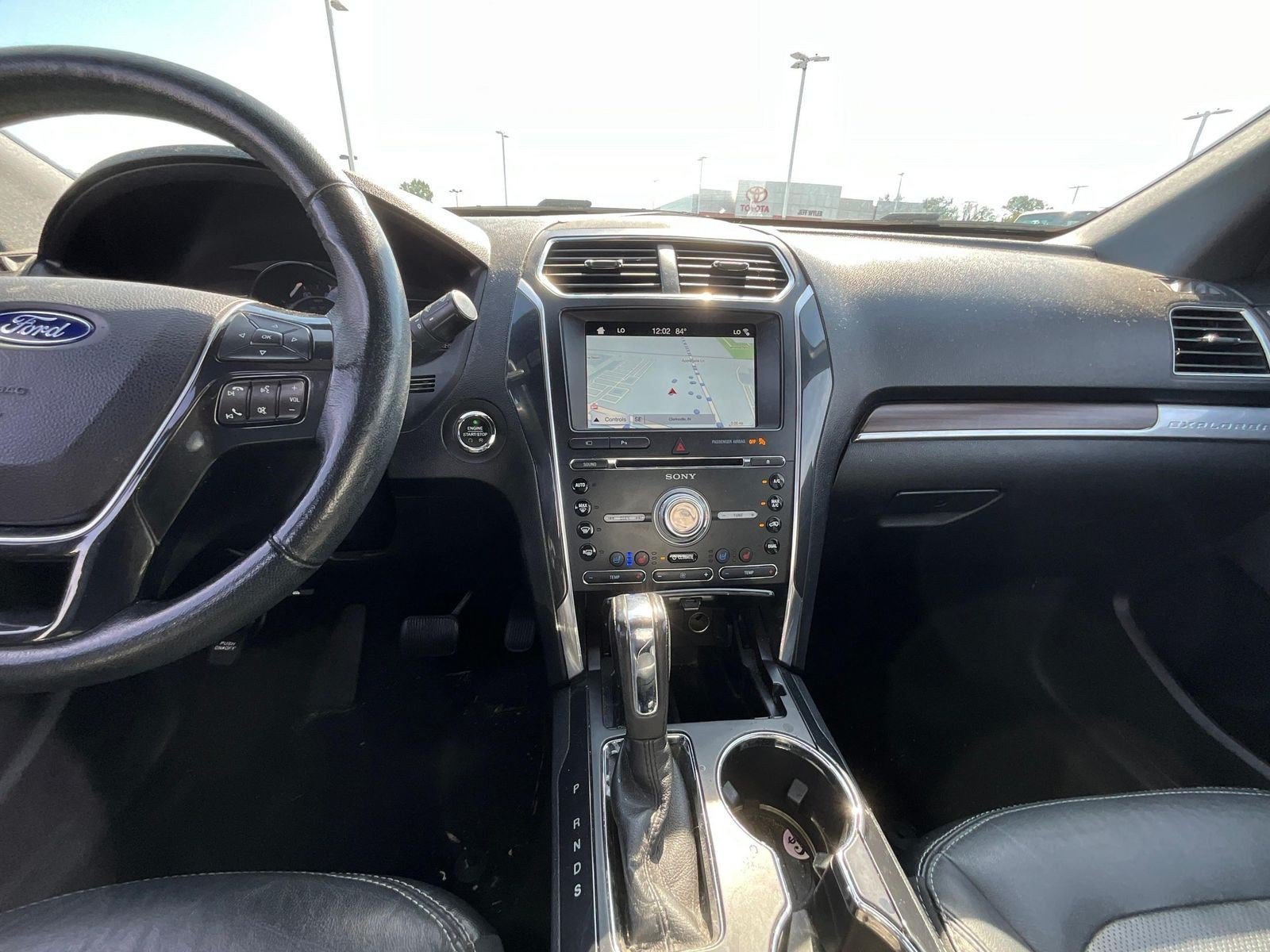Used 2017 Ford Explorer Limited AWD/4WD image 9