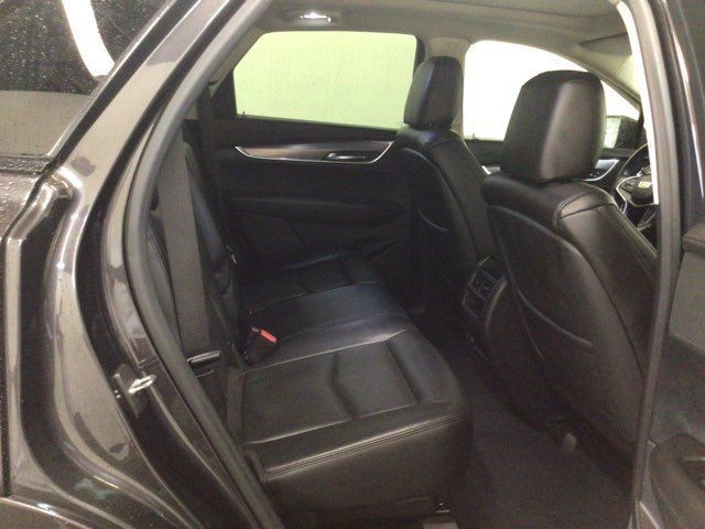 Used 2018 Cadillac XT5 Luxury w/ Driver Awareness Package AWD/4WD image 19