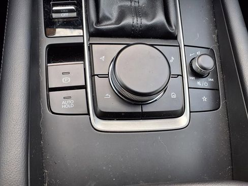 Certified 2025 MAZDA MAZDA3 s image 21