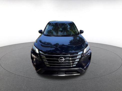 Used 2025 Nissan Rogue SV FWD image 4