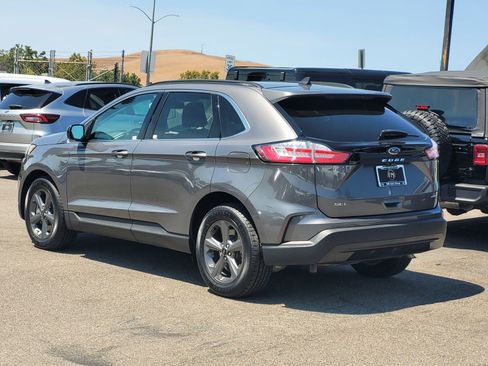 Certified 2022 Ford Edge SEL w/ Sport Appearance Package image 5