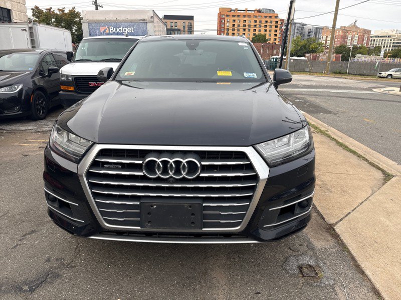 Used 2017 Audi Q7 3.0T Premium Plus w/ Premium Plus Package AWD/4WD image 5