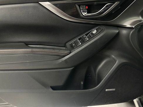 Used 2019 Subaru Crosstrek 2.0i Limited w/ Moonroof Package w/Navigation image 14