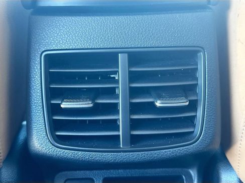 Certified 2025 Kia Seltos EX w/ EX Sunroof Package FWD image 29