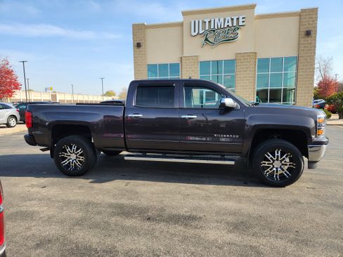 Used 2015 Chevrolet Silverado 1500 LT w/ LT Fleet Plus Package image 1