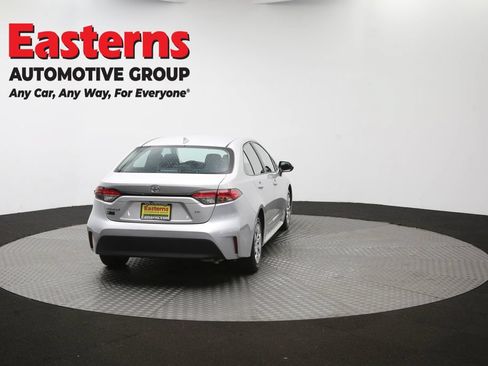 Used 2024 Toyota Corolla LE FWD image 36