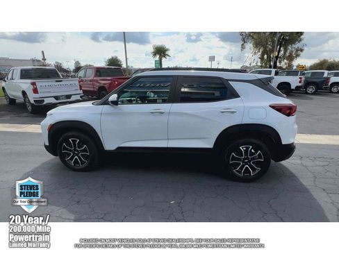 Certified 2023 Chevrolet TrailBlazer ACTIV w/ Sun and Liftgate Package FWD image 7
