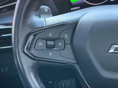 Used 2022 Chevrolet Bolt EUV Premier w/ Sun & Sound Package image 23