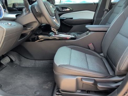 New 2026 Chevrolet Trax LT w/ LT Convenience Package FWD image 10