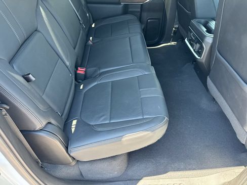 Used 2021 Chevrolet Silverado 3500 High Country w/ Z71 Off-Road Package AWD/4WD image 28