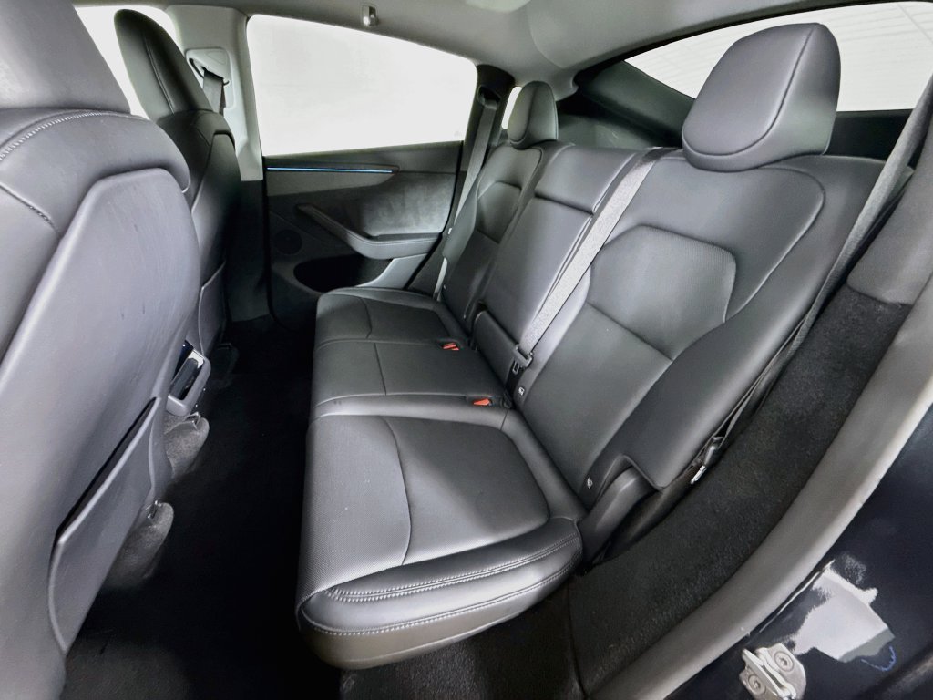 Used 2026 Tesla Model Y AWD image 26